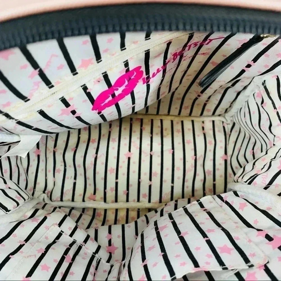 Betsey Johnson LB DEBBIE Love@First Sight Backpack - Picture 9 of 15